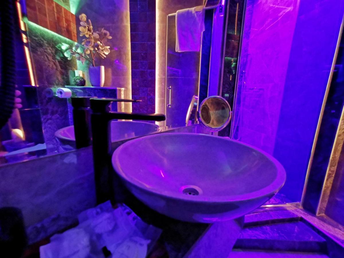 בראשוב Crystal Central Apartment מראה חיצוני תמונה