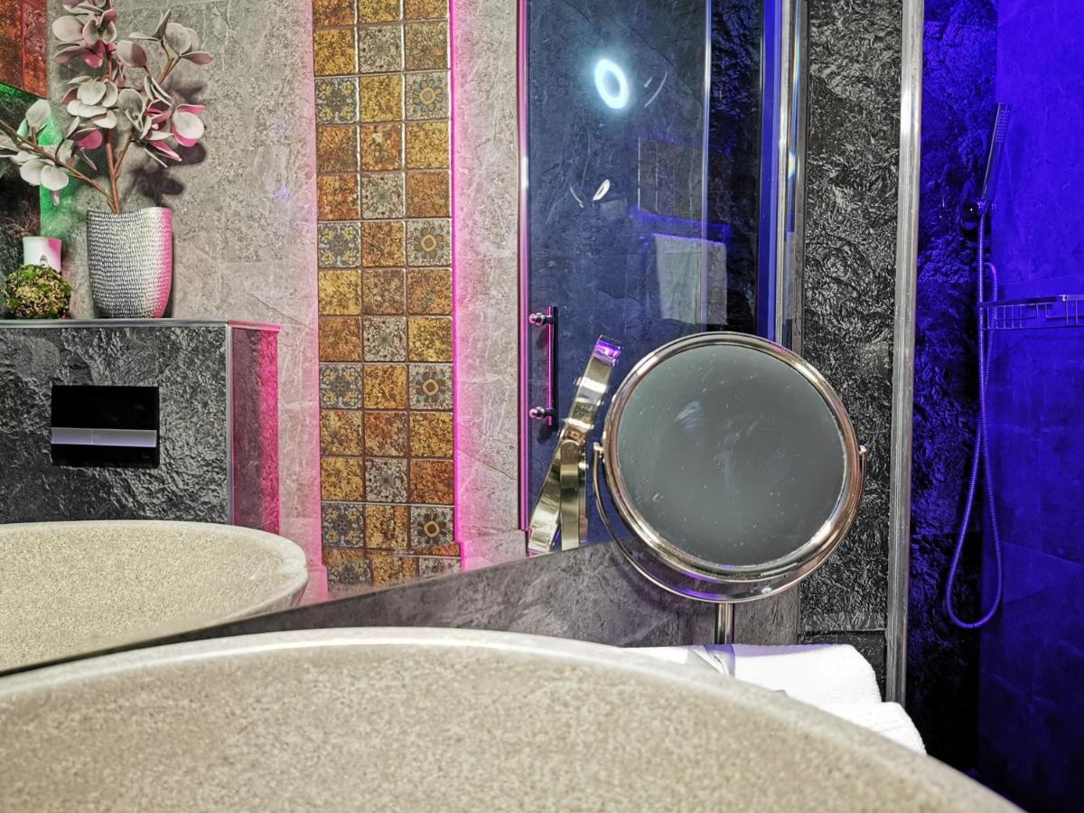 בראשוב Crystal Central Apartment מראה חיצוני תמונה